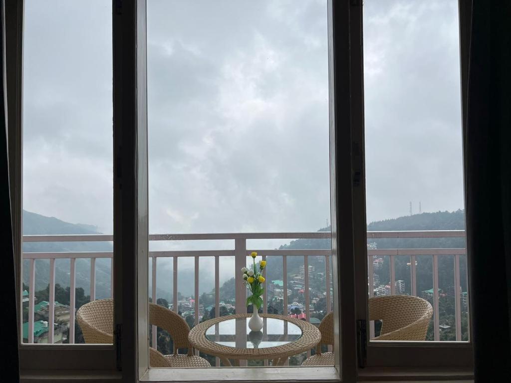 High Sky Resort McLeod Ganj Bagian luar foto
