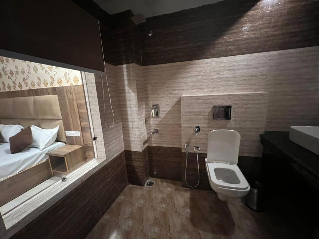 High Sky Resort McLeod Ganj Bagian luar foto